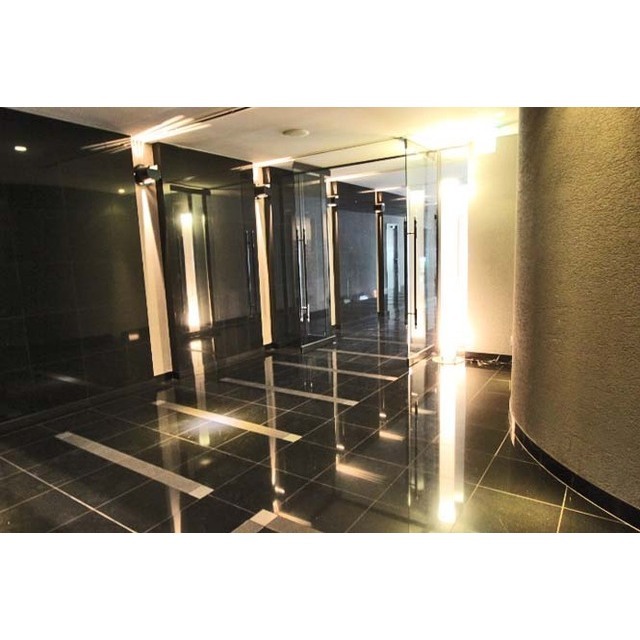 14/17 エントランス