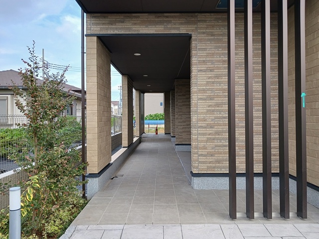 14/20 エントランス