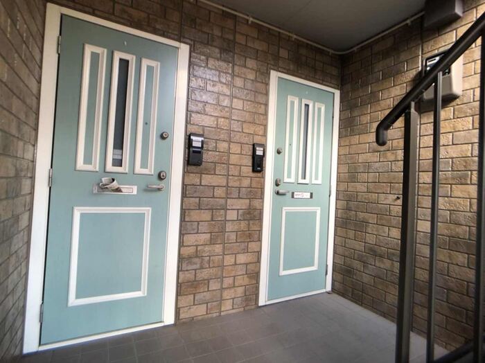 2/4 エントランス