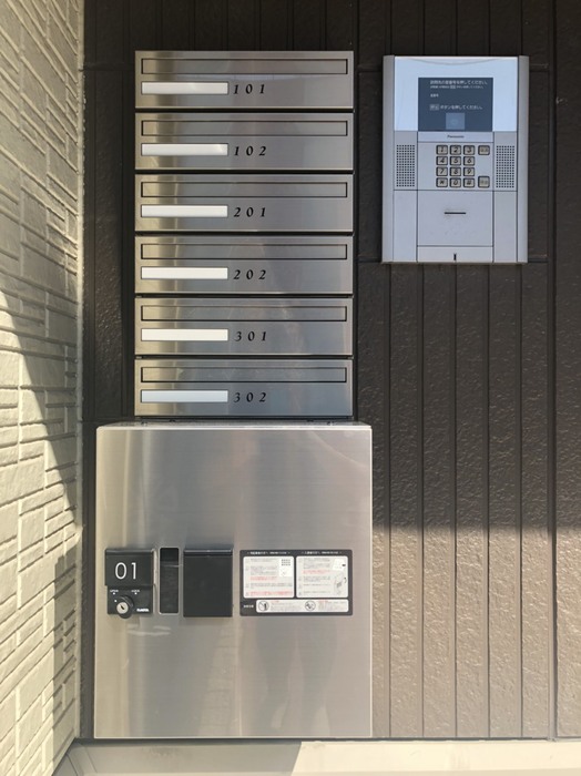 14/20 エントランス