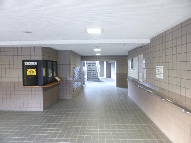 9/10 エントランス