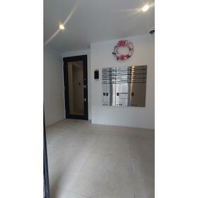 22/22 エントランス