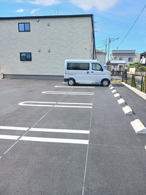 16/22 駐車場
