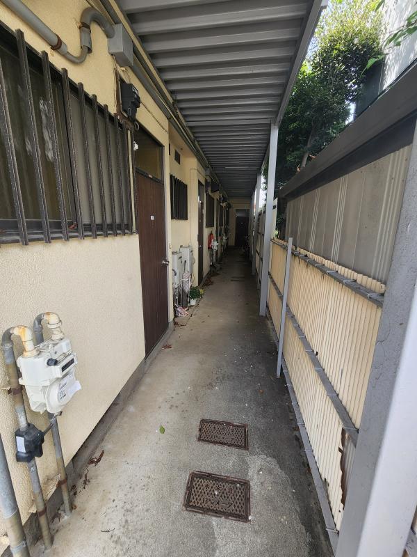 13/13 エントランス