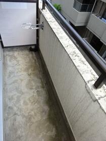 13/16 バルコニー