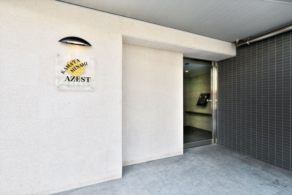 19/28 エントランス