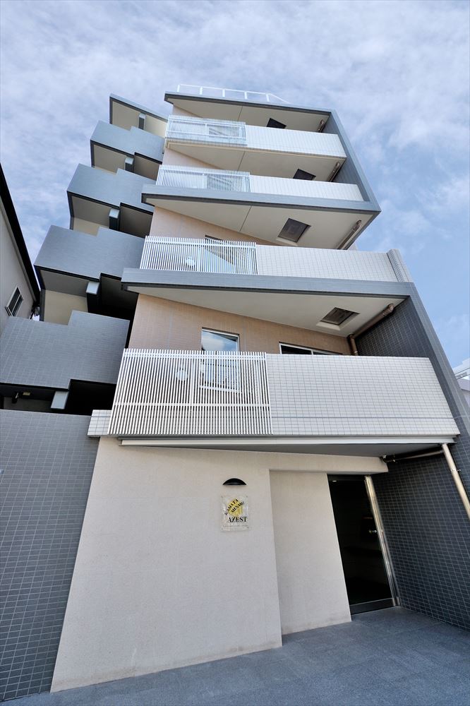 20/28 エントランス