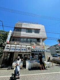 15/15 エントランス