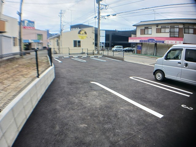 2/8 駐車場