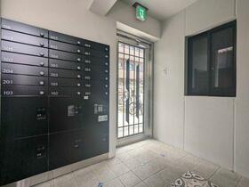 15/15 エントランス