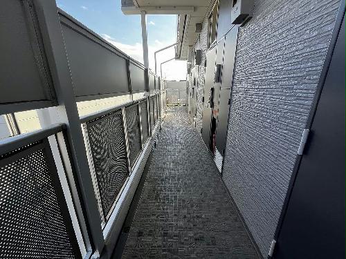 14/15 エントランス