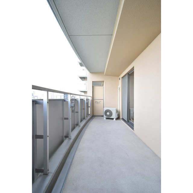 20/30 バルコニー