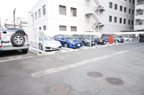 11/12 駐車場