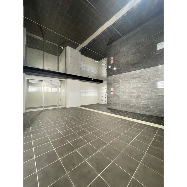 17/22 エントランス