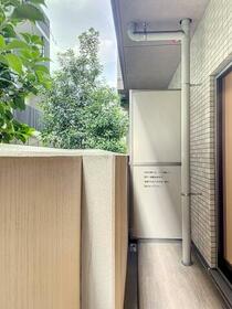 13/16 バルコニー