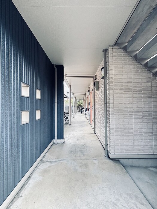 15/15 エントランス