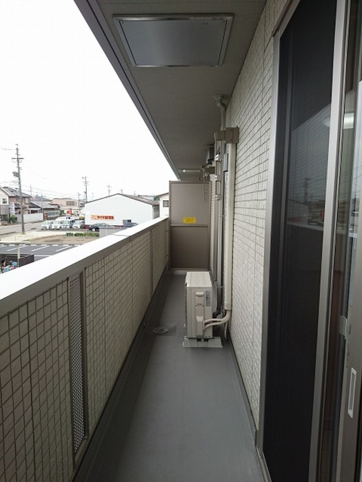 14/25 バルコニー