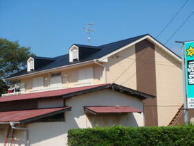 16/17 エントランス