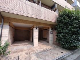 3/3 エントランス