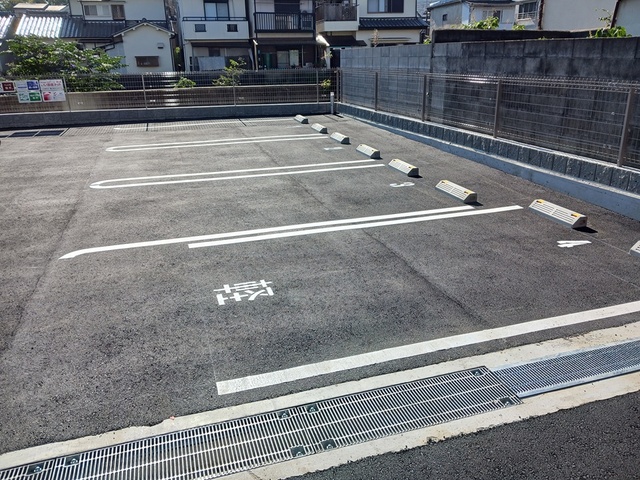 14/20 駐車場