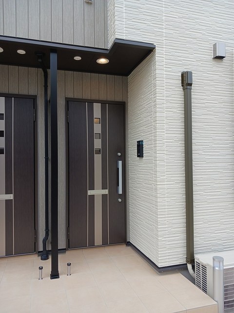 13/20 エントランス