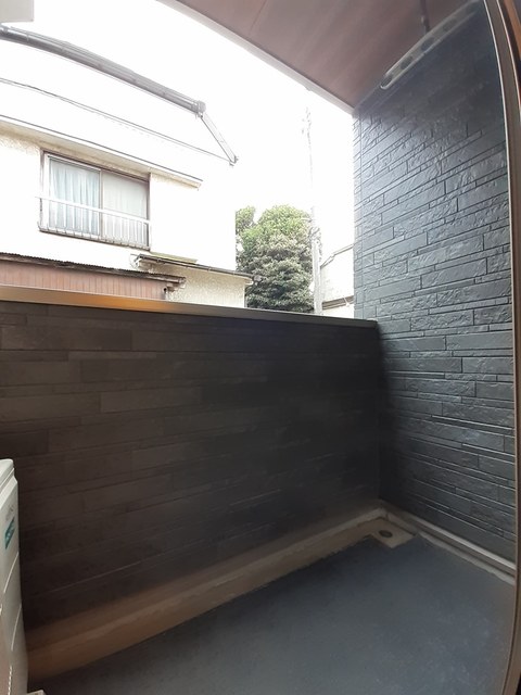 13/20 バルコニー