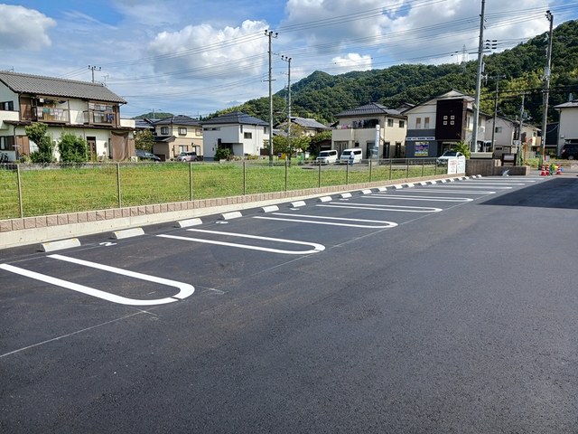 14/20 駐車場