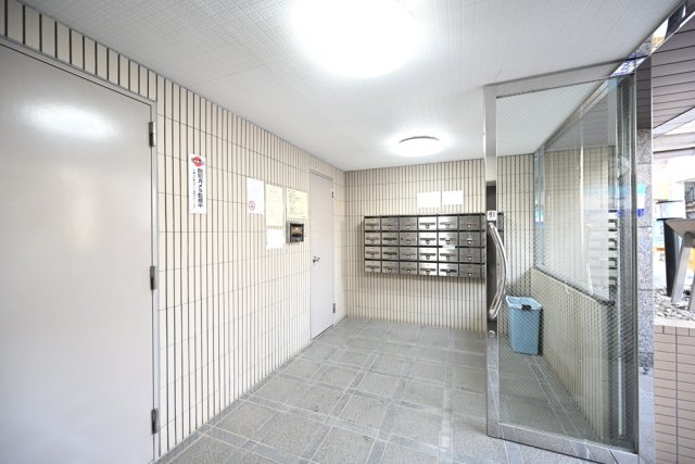 20/24 エントランス