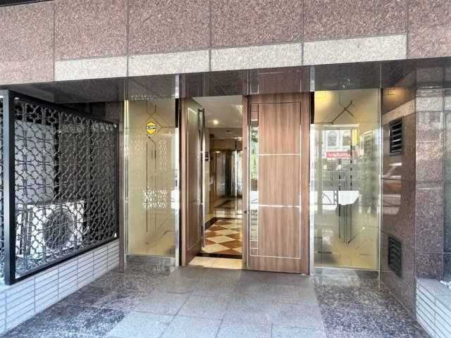 6/10 エントランス