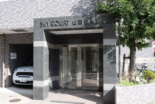 22/29 エントランス