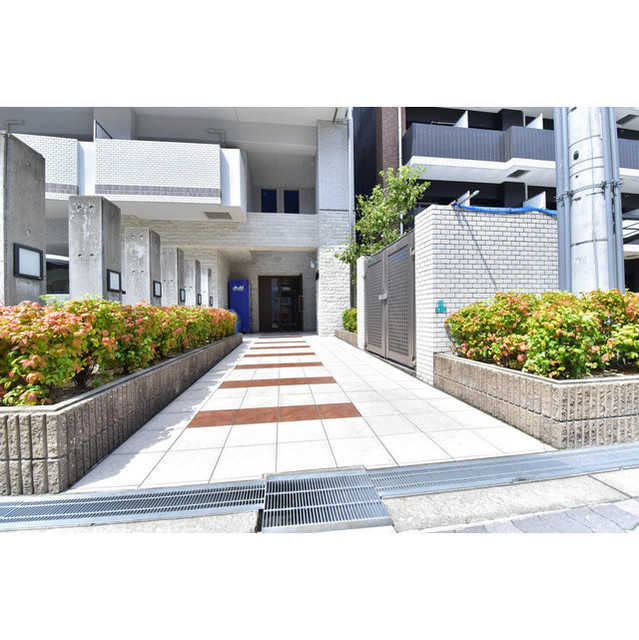 6/6 エントランス