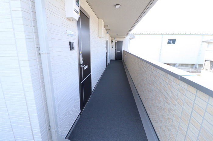 18/21 エントランス