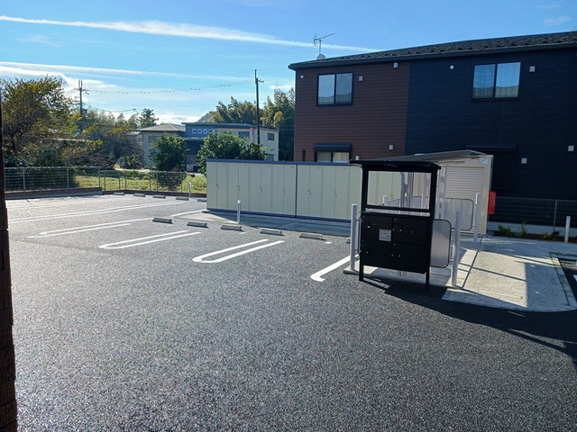14/20 駐車場