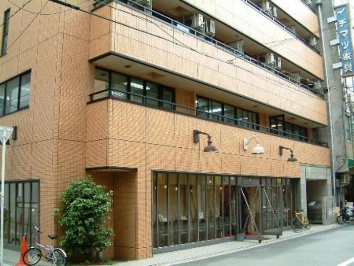 1/16 外観