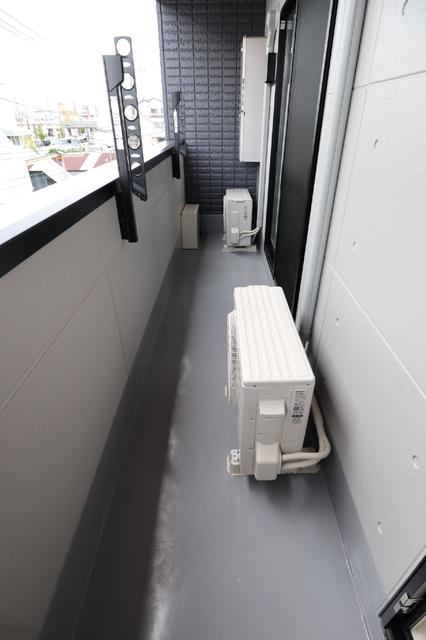 20/25 バルコニー