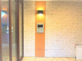 2/3 エントランス