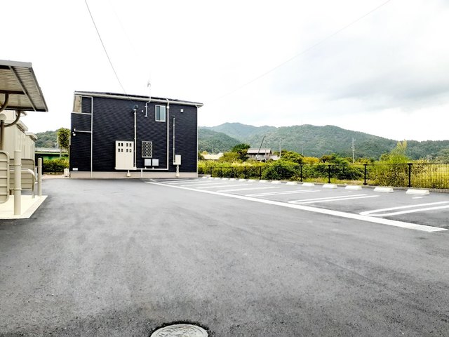 14/20 駐車場