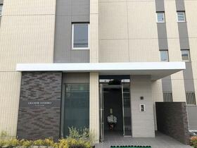 16/16 エントランス