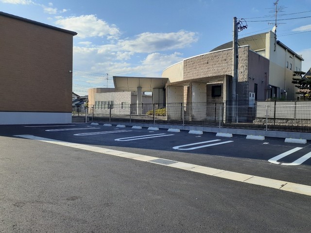 14/20 駐車場