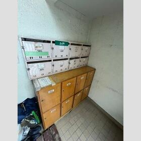 15/16 エントランス