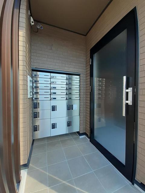 14/20 エントランス