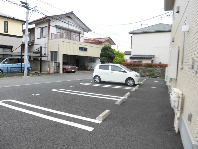 22/30 駐車場