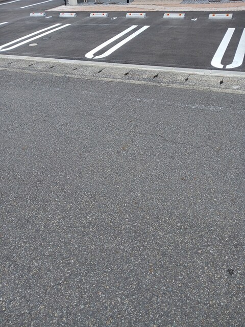 14/20 駐車場