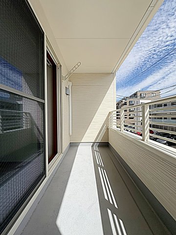 23/27 バルコニー
