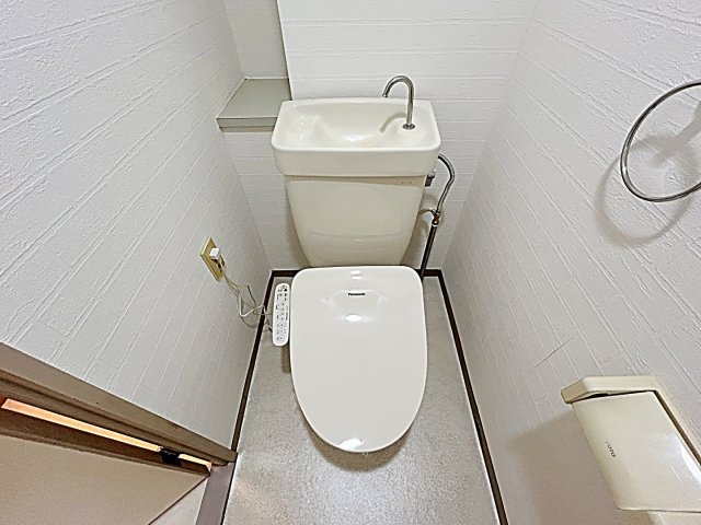 16/30 トイレ