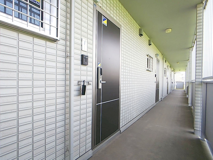 17/20 エントランス