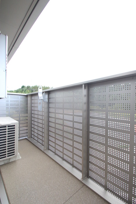 14/20 バルコニー