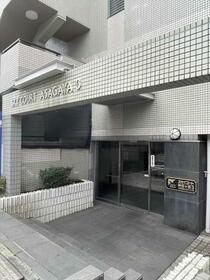 16/17 エントランス