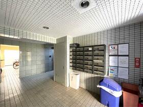 3/3 エントランス