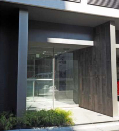 15/17 エントランス